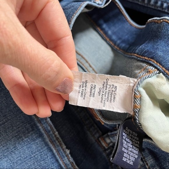 Madewell 9" High-Riser Skinny Skinny Jeans Ripped and Patched Edition 28 Tall - Picture 3 of 11